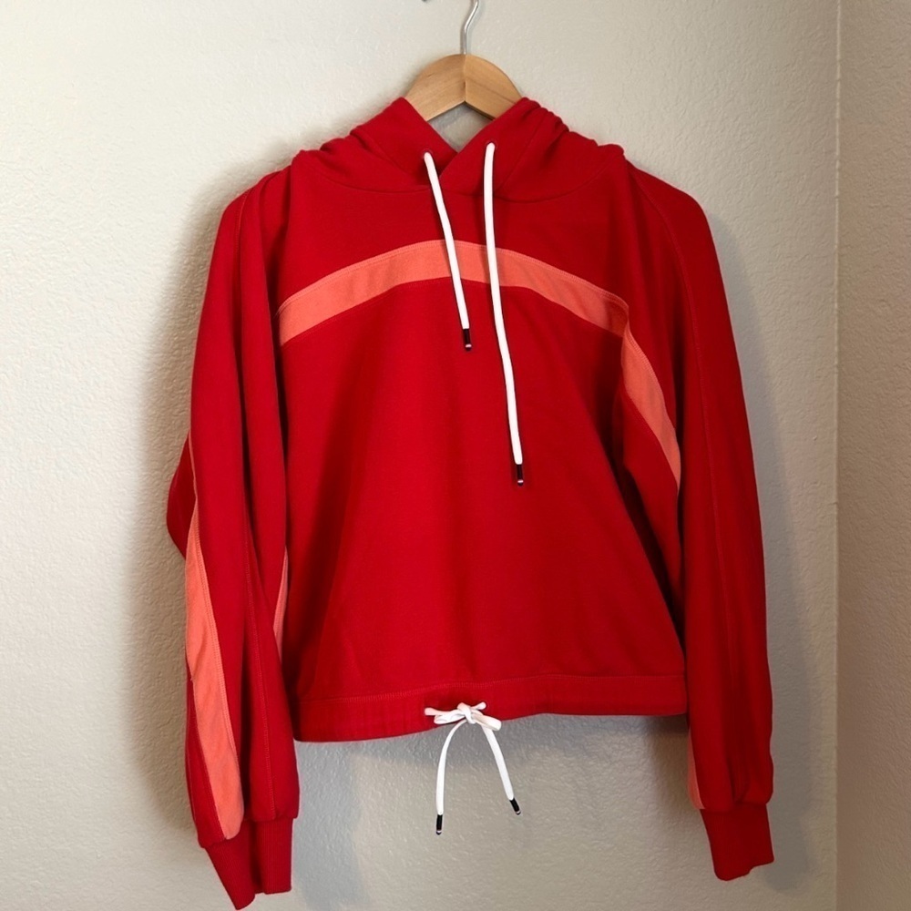 Fourlaps Women’s 4 Red Athletic Sporty Hoodie Cropped Sweatshirt, Size Medium